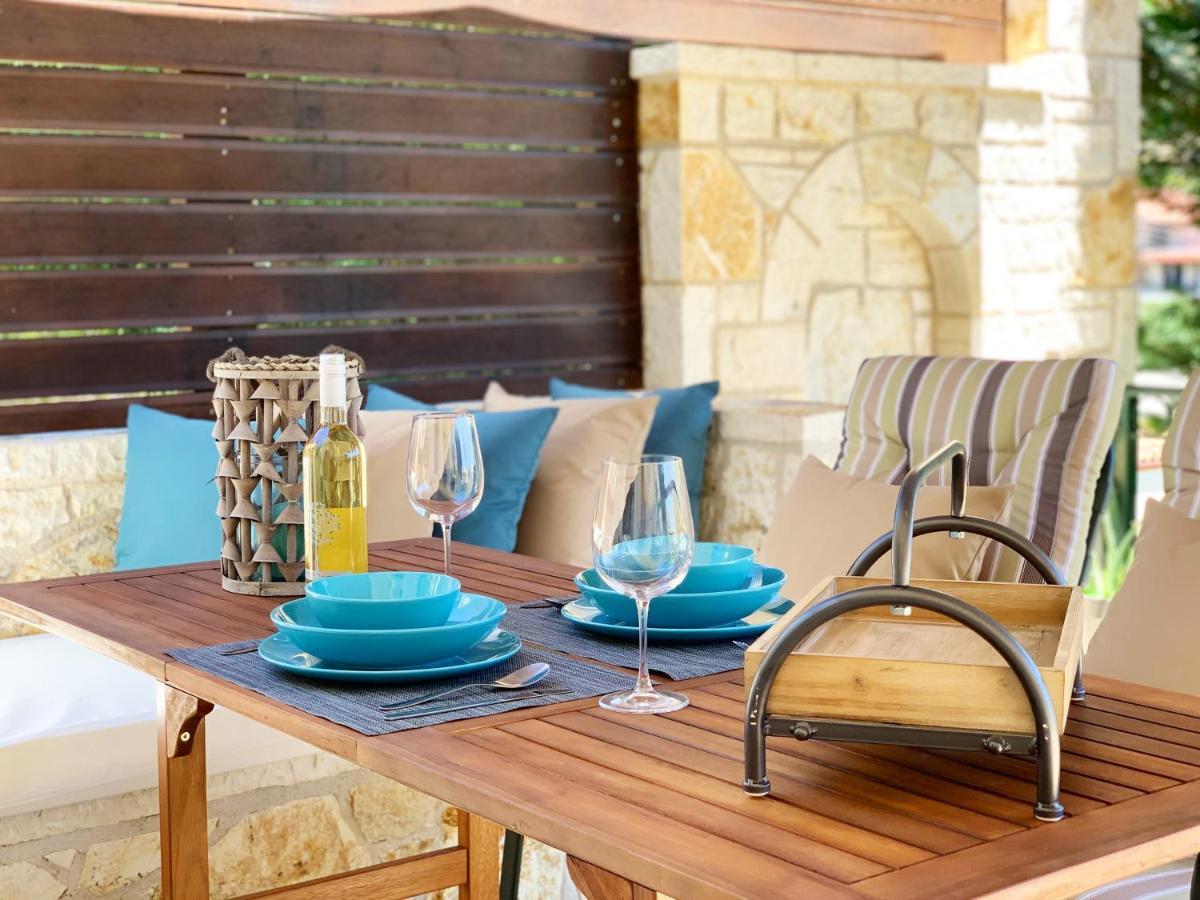 Villa Victoria Boutique Apartments Sívota Exteriör bild