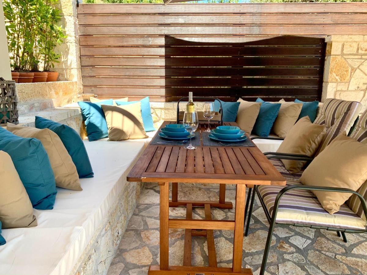 Villa Victoria Boutique Apartments Sívota Exteriör bild