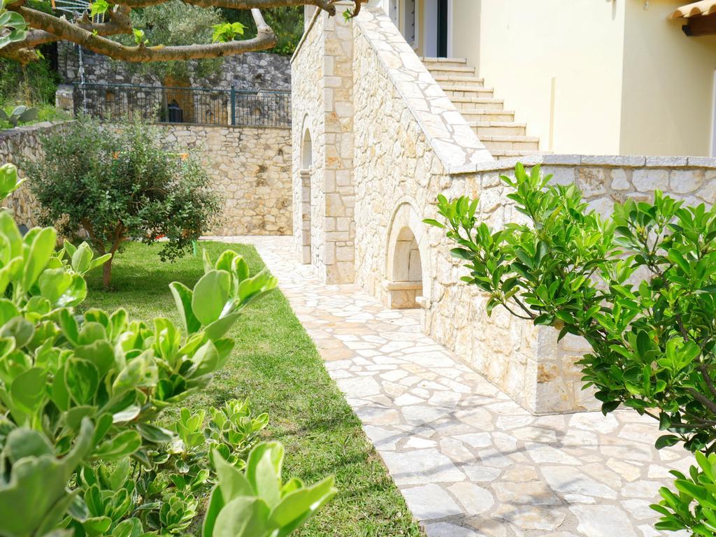 Villa Victoria Boutique Apartments Sívota Exteriör bild